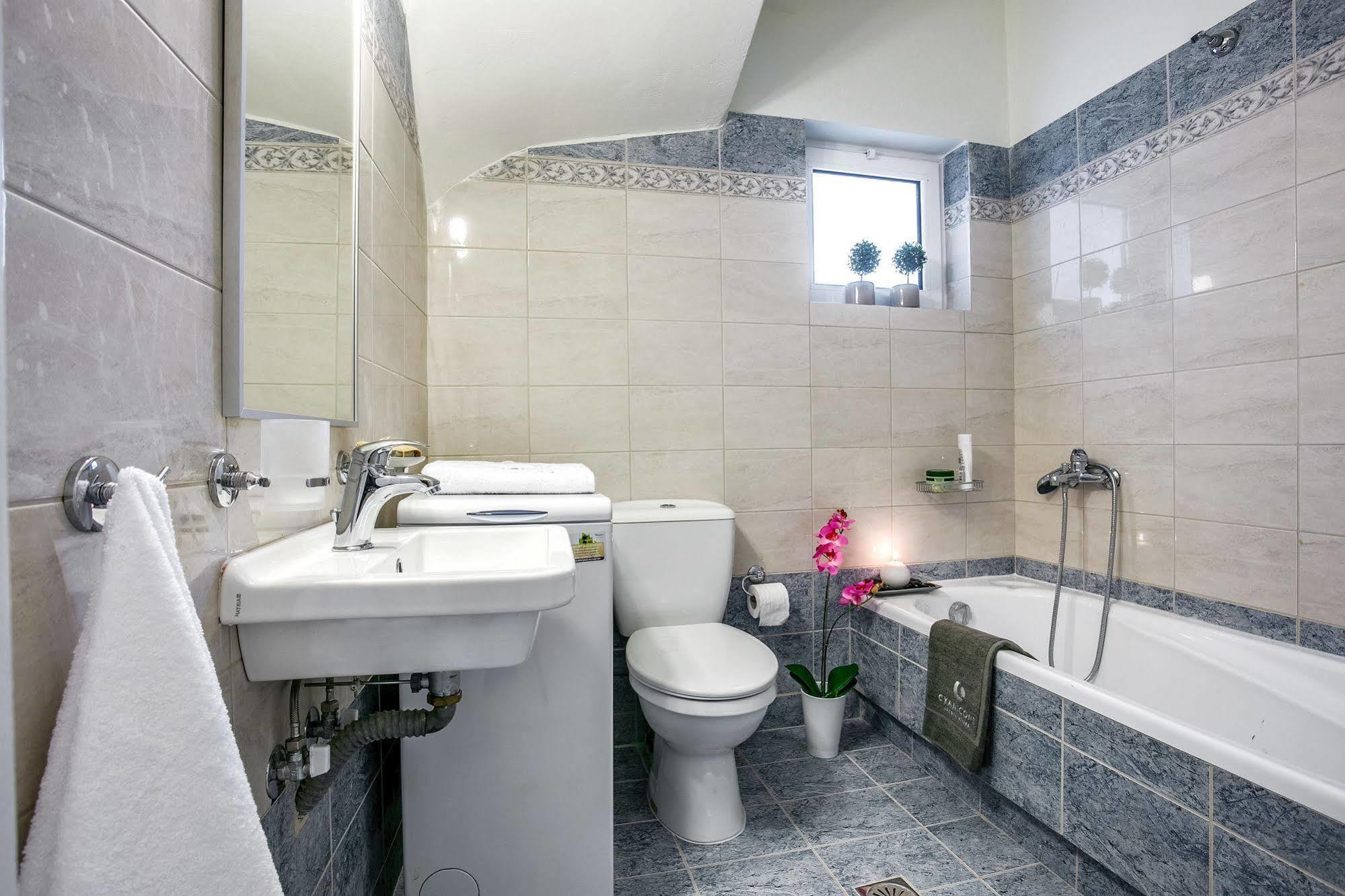 Cyan Icons Villas Civarász Kültér fotó